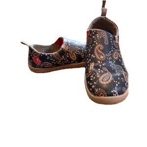 UIN Footwear Infinite Vitality Paisley Toledo Women Size 10 Lightweight Boho